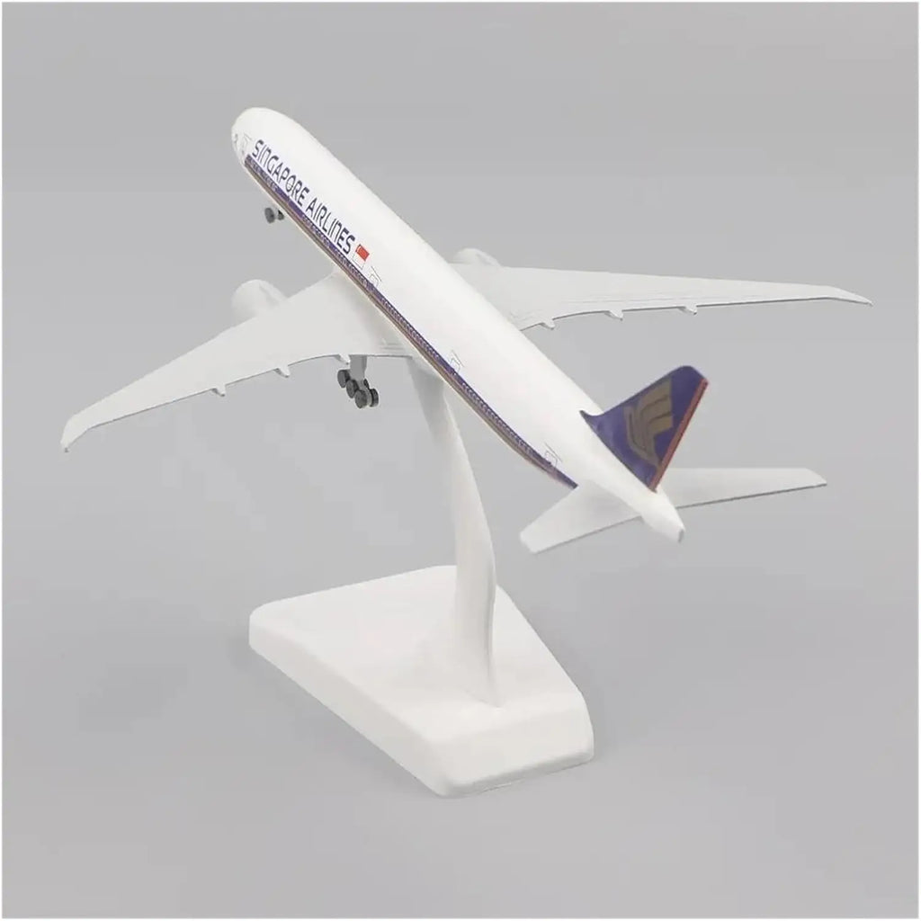 20cm for B777 Singapore Airlines Metal Alloy Aircraft Miniature Scale Plane Model Decorative Desks Suitable for Gift Giving