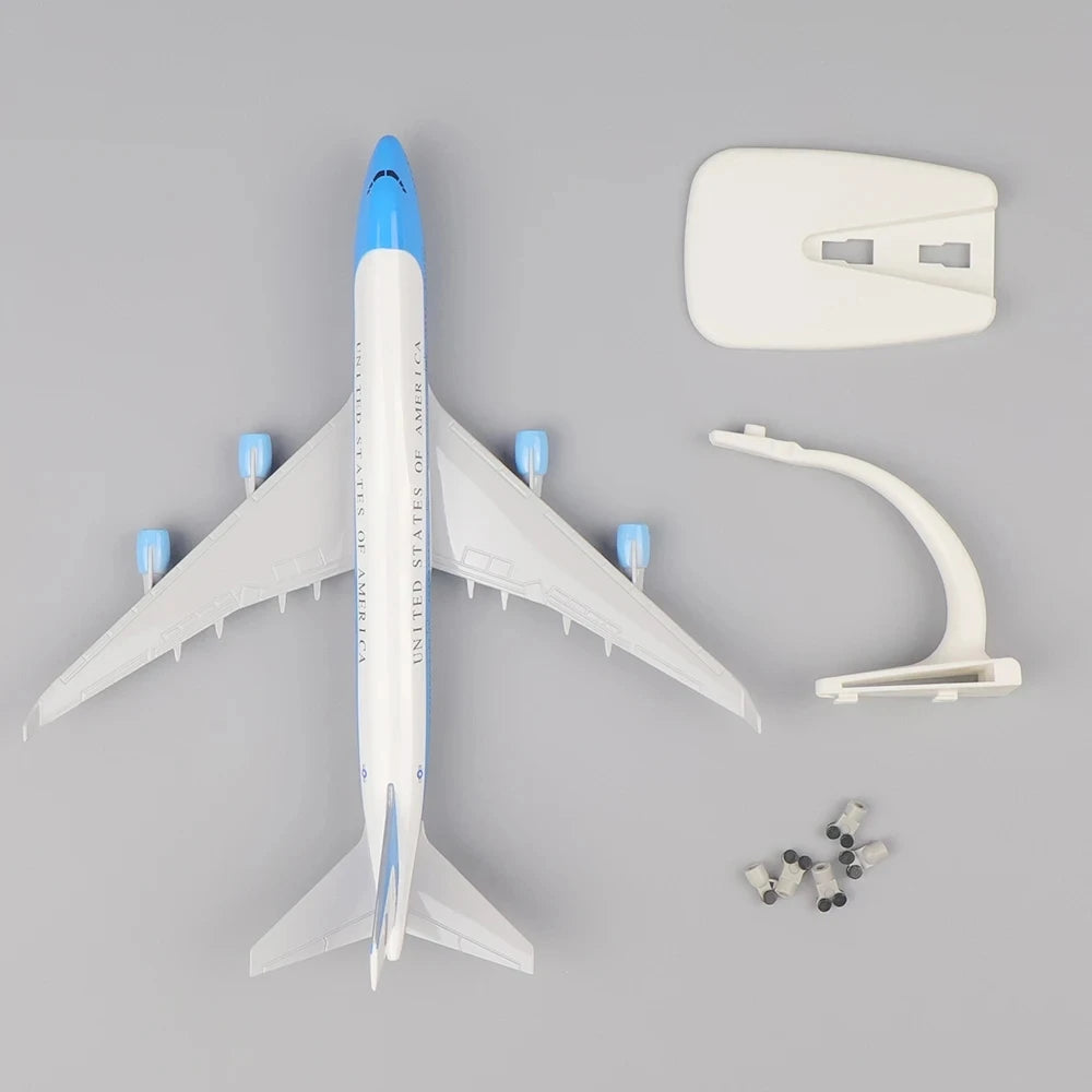 Air Force one 1:400 Die-cast Metal Airplane Model with Stand 747 Alloy Model Plane 20CM Airplane Model Kits for Aviation Enthusi