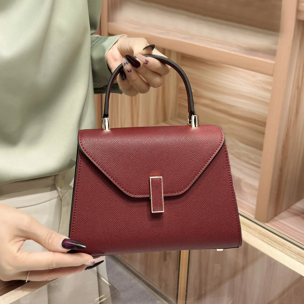 Classic Fashionable Diaper Bag Women Designer Crossbody Messenger Bag Luxury Leather Handbag Minimalist Stylish Large Tote