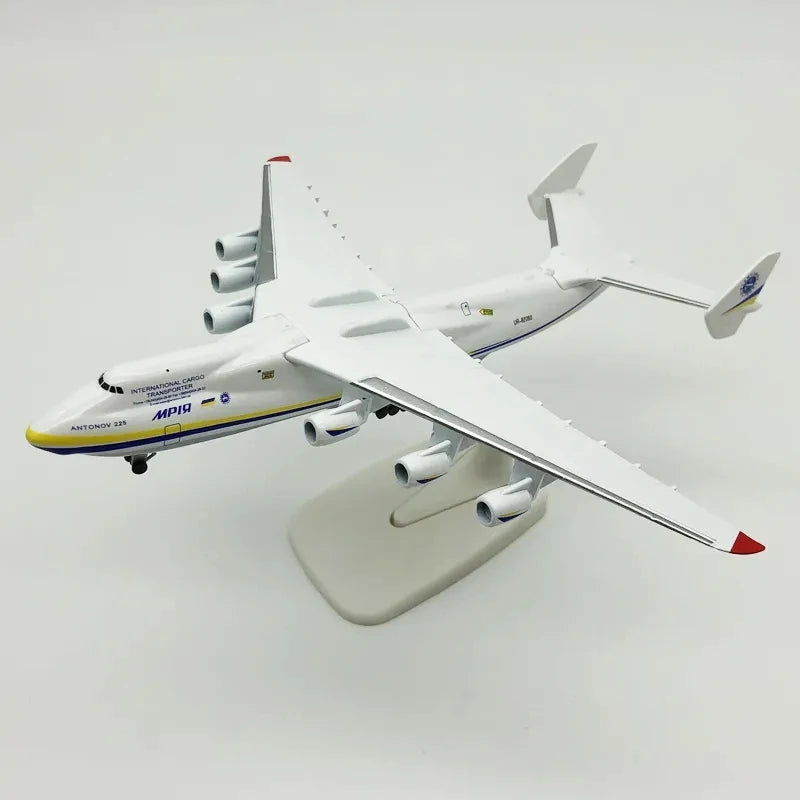 Ukraine Antonov AN225 Mriya 20cm /30CM an225 Airplane Model Aircraft Plane With Landing Gear Airplane Aviation Miniature Plane