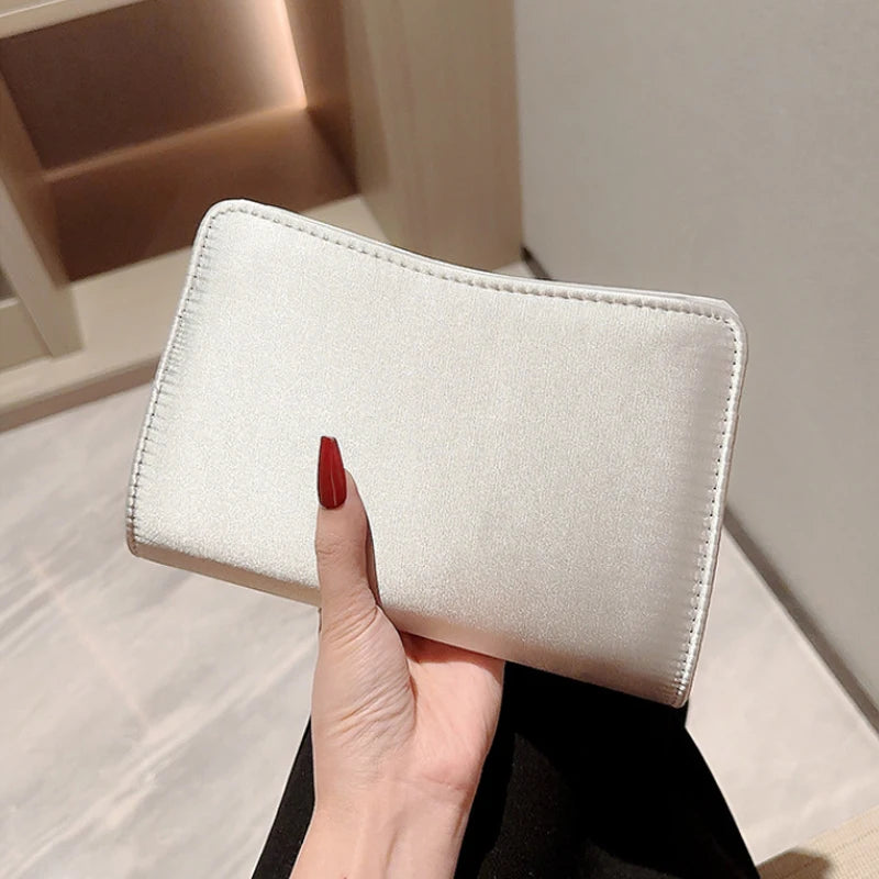 2023 New Glitter Diamond Evening Bags Elegant Women Clutch Purse Dinner Banquet Clutches Fashion Handbags Luxury Shoulder Bags
