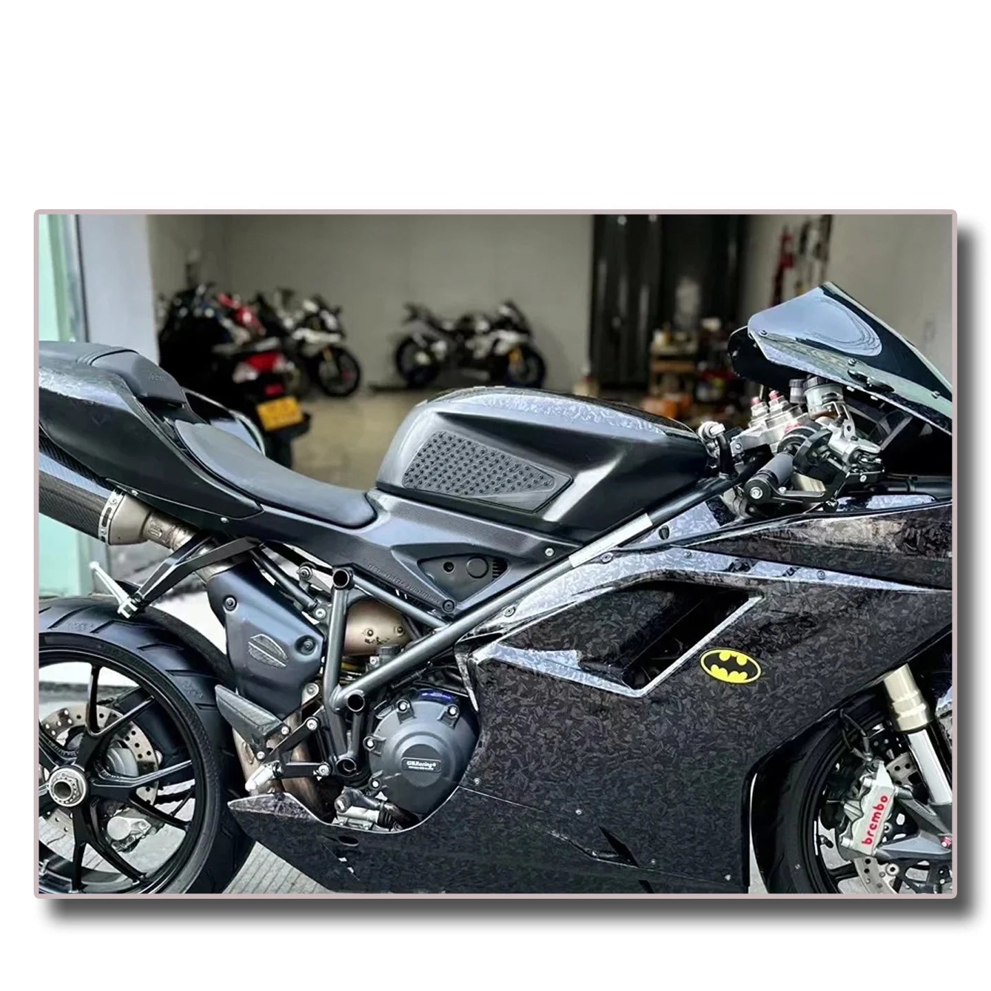 For Ducati 848evo 1198S 1098S 848 Motorcycle Tank Traction Pad Rubber Side Gas Fuel Knee Grip Protector Decal Anti Slip Stickers