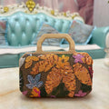 New Dinner Bag Embroidered Sequins Flower Celebrity Ladies Clutch Bag Chain Wooden Box Bag