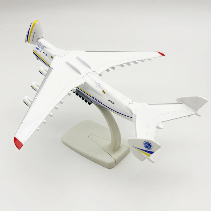 20CM an225 Model Airplane Openable Cabin Scale Aircraft Replica Alloy ANTONOV 225 Mriya Airlines Authentic Collectible Gift