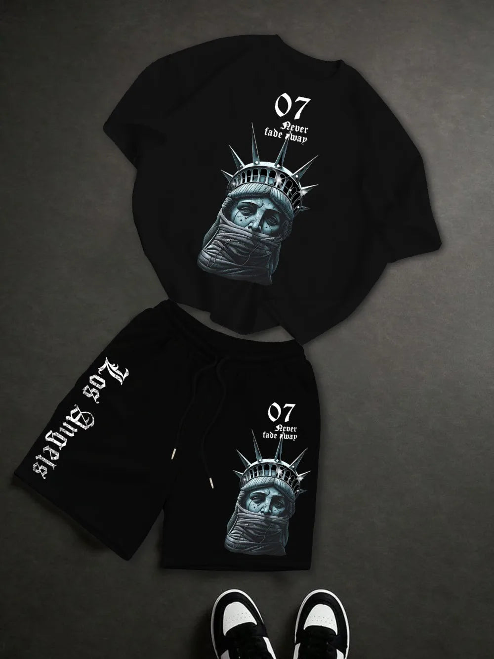 New men's summer retro Statue of Liberty print soft and breathable round neck T-shirt drawstring shorts set outdoor streetwear
