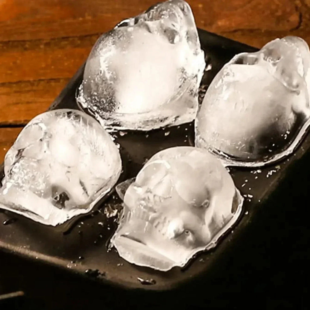 1pc-3D Skull Ice Cube Tray, Silicone Ice Maker Molds , 4 Cavity Ice Cube Tray for Ice Cream & Party