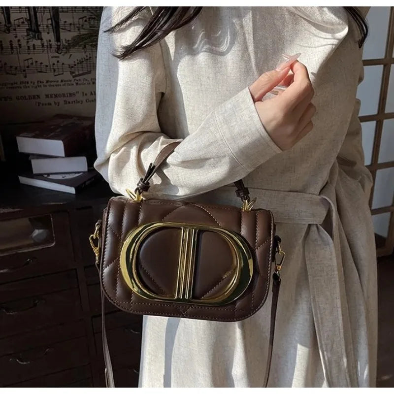 Sophisticated Diaper Bag Women's Leather Crossbody Bag Luxury Vintage Tote Minimalist Designer Large Capacity Elegant