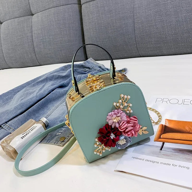 2025 Metal Clip Small Square Bag New Fashion Dinner Flower Shoulder Diagonal Handbag Bags Shoulder Bags
