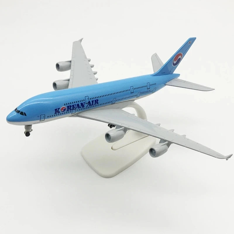 20cm Airplane Model Toy Korean Air A380 Diecast Airplane Model with Wheels Collectible Gift Airplan for Collections And Displays