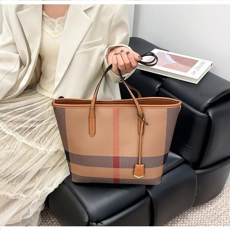 Luxe-chic 2025 New Ladies Luxury Brand Leather Hand Bag Famous Designer Trendy Popular Classic