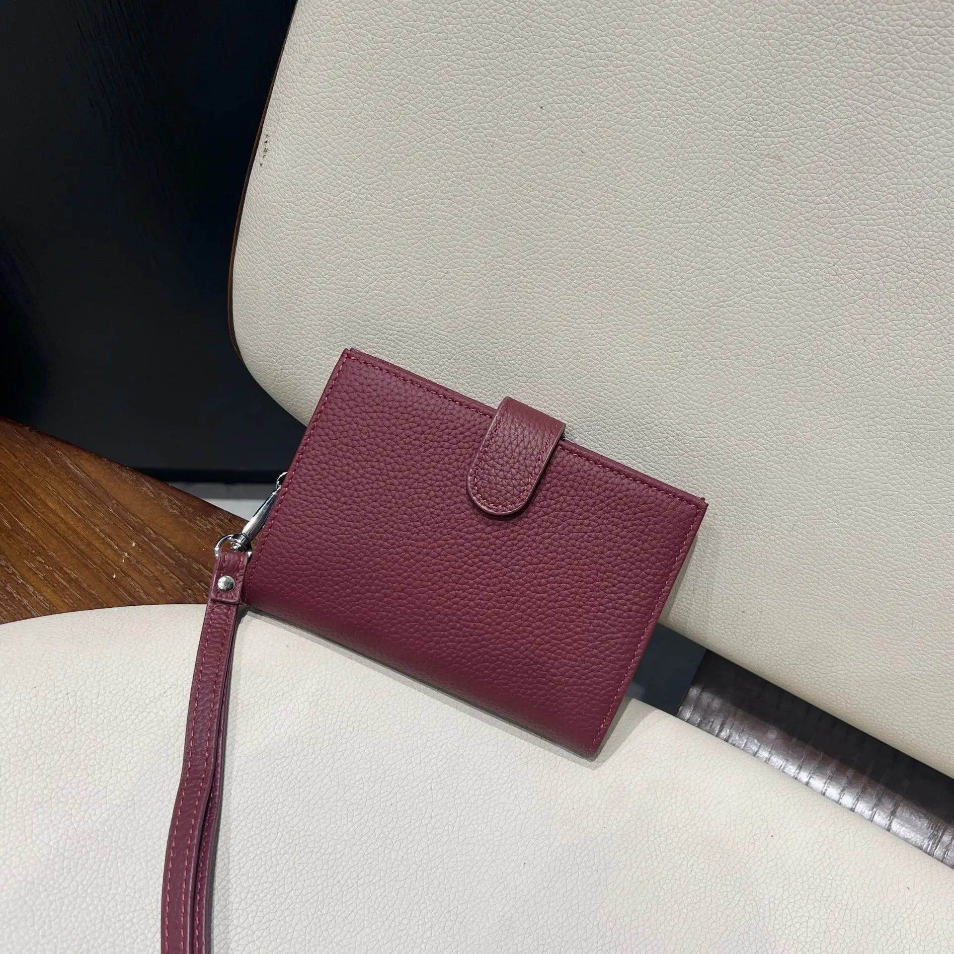 Genuine Leather Engraving Passport Wallet With Neck Strap Custom Name Cowhide Travel Wallet Woman Portable Card Bag Coin Purse