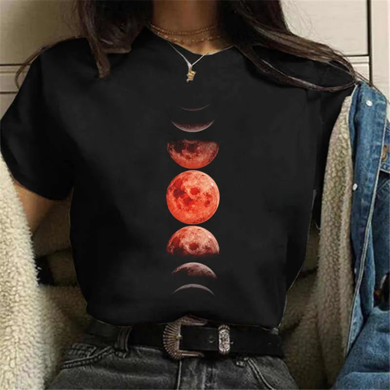 New Fashion Black Tops Funny Female T-shirt Casual Tee Woman Clothes Y2k Cute Tops Moon PrintWomen Harajuku Summer T Shirt Girl