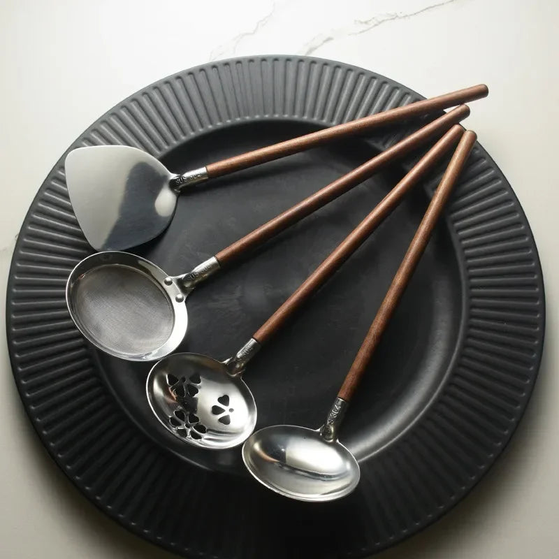 Japanese Wooden Handle Soup Spoon 304 Stainless Steel Mini Strainer Spoon Spatula Hot Pot Ladle Tableware Colander Cooking Tools