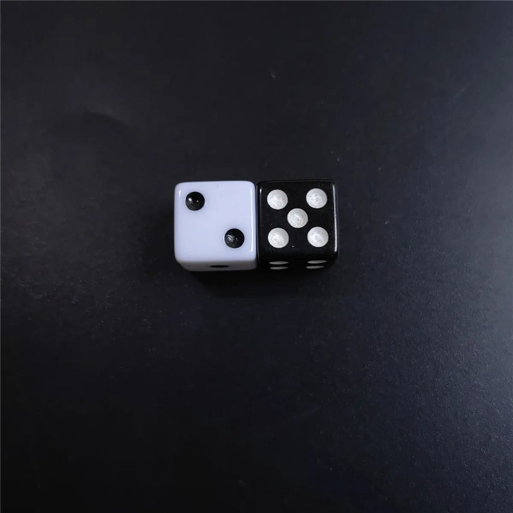 10 Pcs/set 14mm/0.63inch Acrylic Six Sided Standard Dice For Table Games, Party, Club Board Game