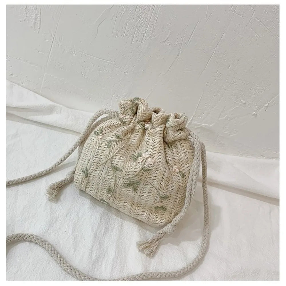 Fashion Rattan Straw Weave Bucket Bags Casual Small Beach Shoulder Bags Retro Handbags Totes Women Summer