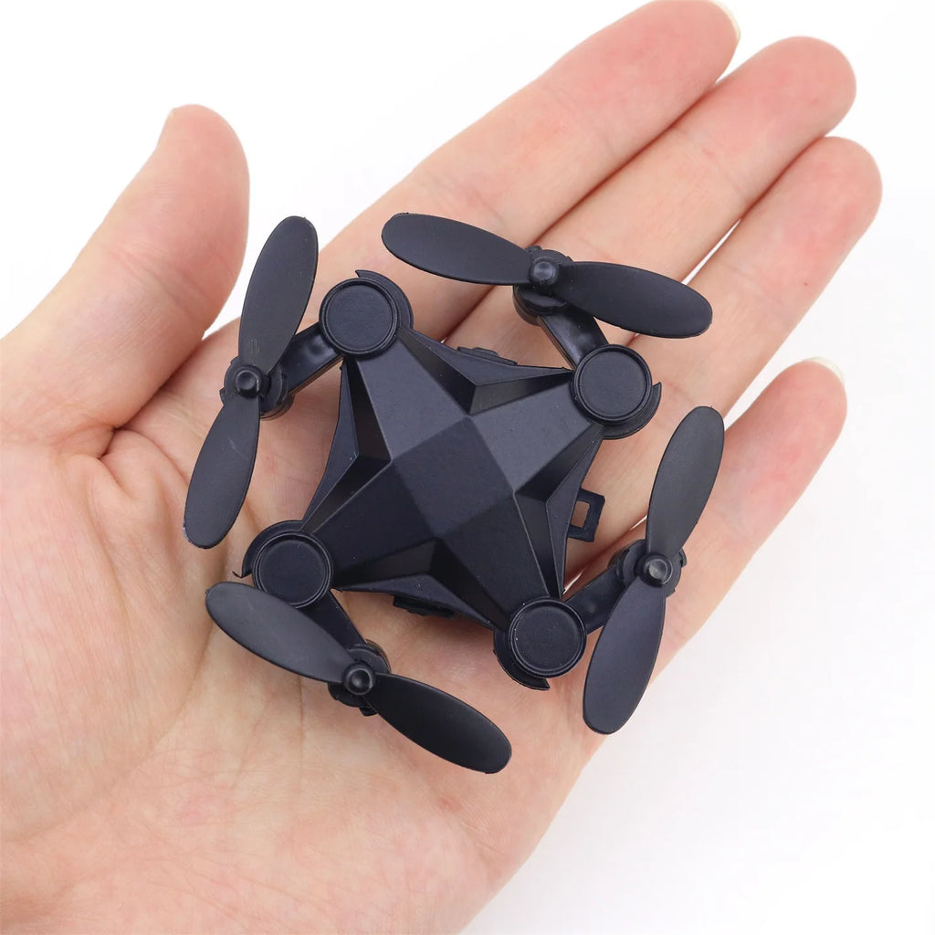 Creative Foldable Mini Drone Model Partial Alloy Flying Toy Keychain Helicopter Souvenir Collection Gift Decoration Accessorie