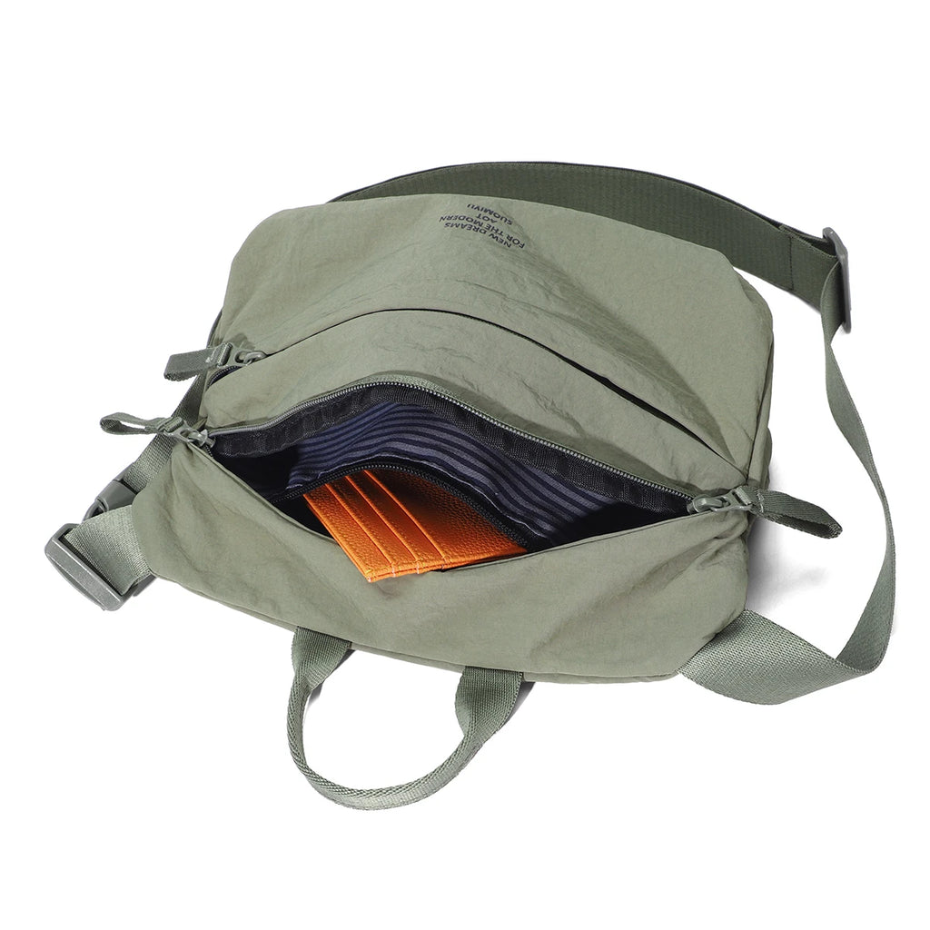 Fashionable women's nylon crossbody bag, niche chic backpack, casual large capacity chest bag, shoulder bag