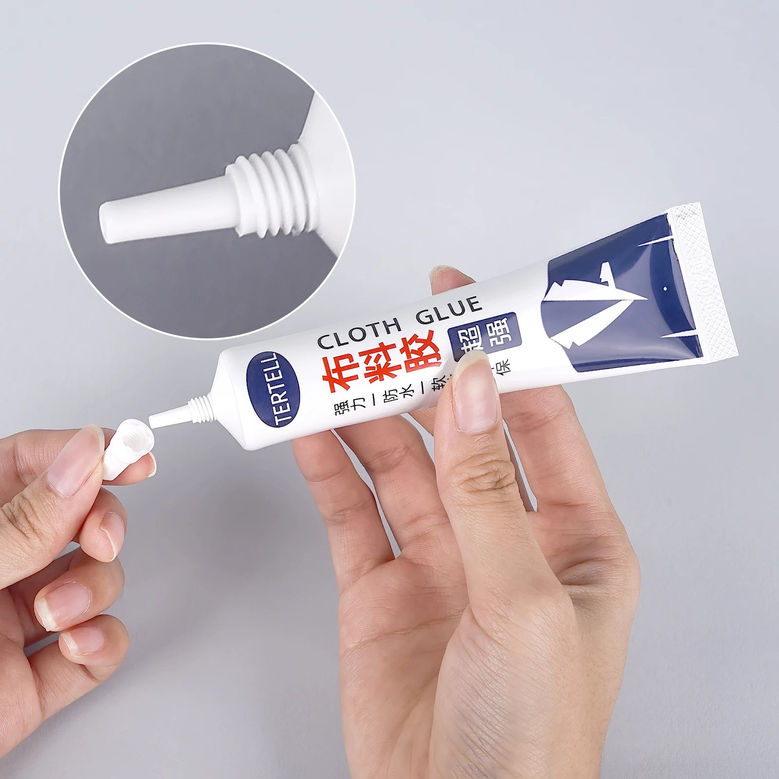 Fabric Glue Quick Dry Fabric Patching Glue Versatile Fabric Repair Seam Adhesive Waterproof for Clothing Textiles