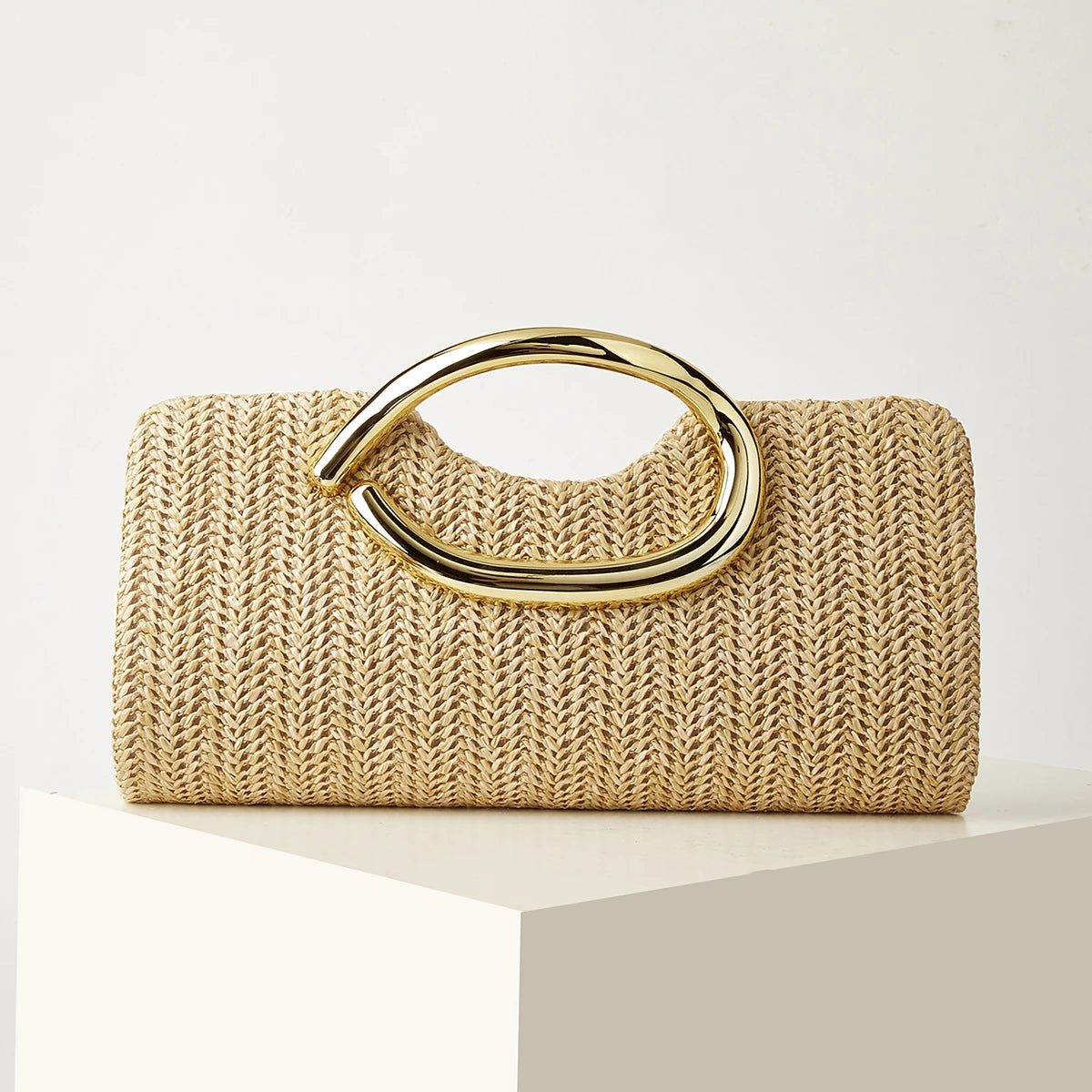 New Fashion Woven Handbag for Women, Versatile for Holidays, Beach, Business, and Commuting, Casual and Simple Beach Essential for Vacations