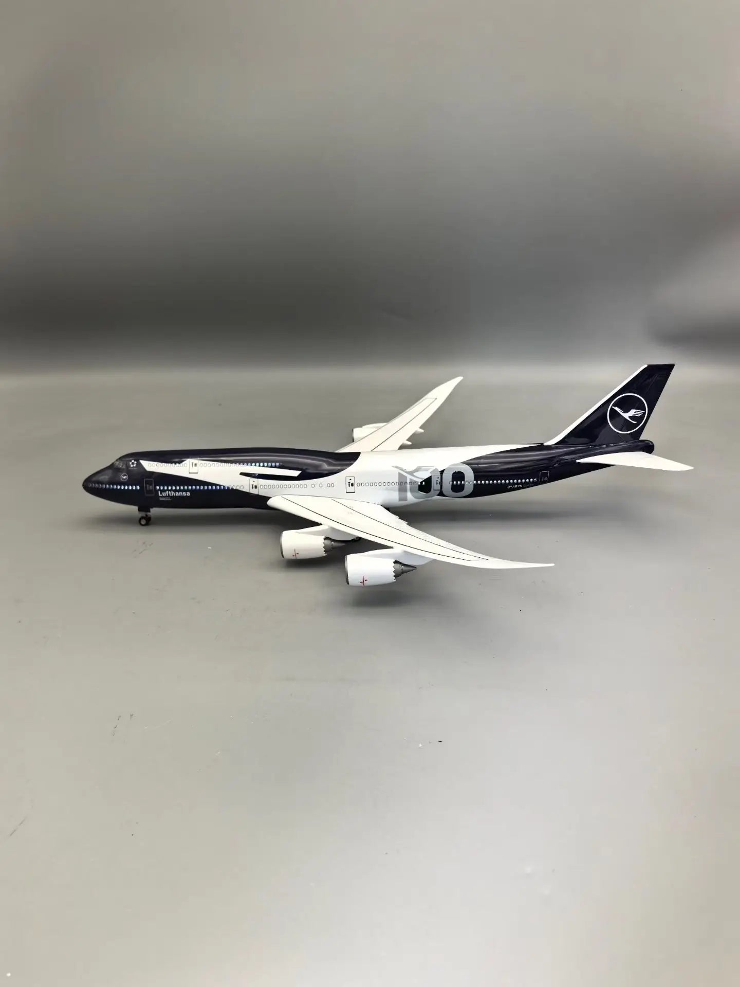 NEW 47CM lufthansa plane model b747 100 Years Collectible Scale Aircraft Resin With Wheels For Collections Displays or Toy Gift