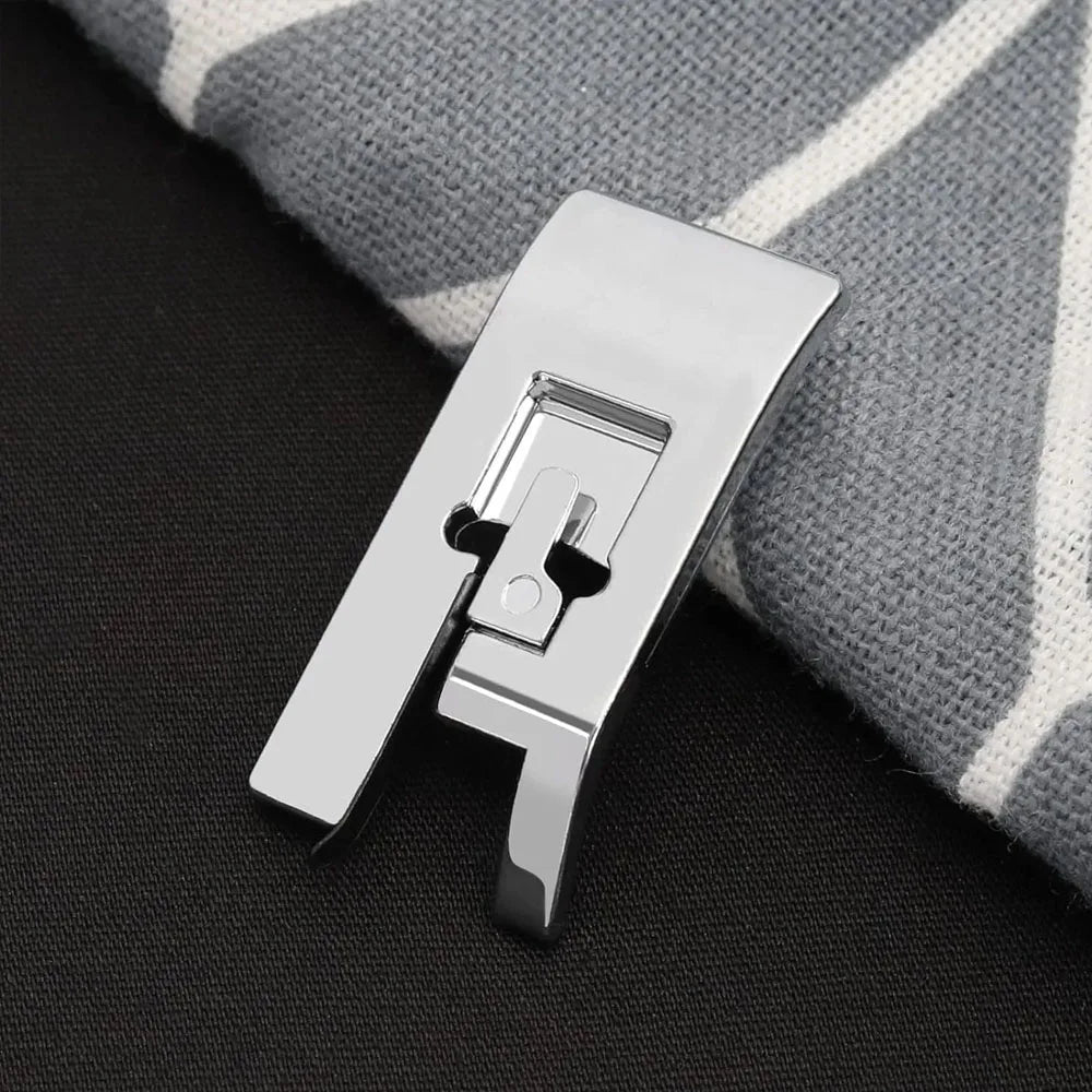 1PC Overlock Overcast Sewing Machine Foot SA135 Fits All Low Shank Snap-On Singer, Brother, Babylock, Janome, Juki, New Home