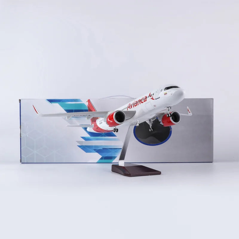 New 1:150 Scale Airplane Diecast Resin Aircraft Avianca Boeing B787/A320 Neo Airline Plane Model Collection Display Gifts