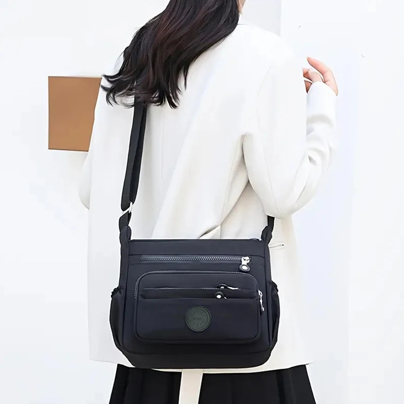Neutral Crossbody Bags, Shoulder Bags, and Messenger Bags for Men and Women Are Suitable for Daily Commuting and Work Use