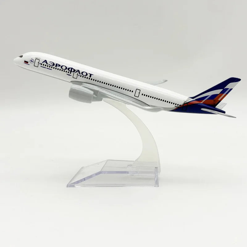 16cm Russian A350 Aircraft Model 1:400 Scale Die-Cast Alloy Metal Aviation Model Aircraft Toy Gift