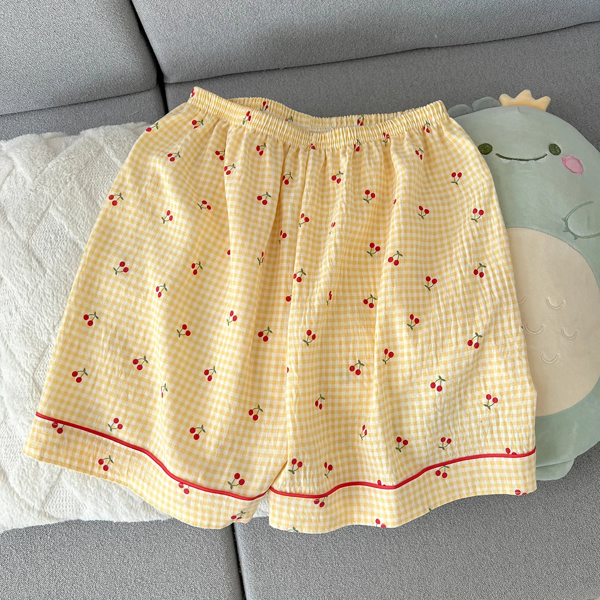 Women's Summer Thin Pajamas with g Pattern, Short-Sleeved Shorts, Sweet and Cute, Can Be Worn Outside in Summer, Two-Piece Home Wear Set