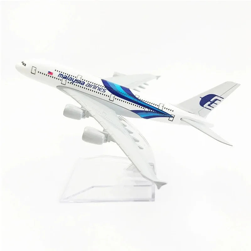 1/400 Scale Plane Model A380 Airways Series Alloy Aircraft Diecast 16cm A380 Airplane Models Children Toys Souvenir Decoration