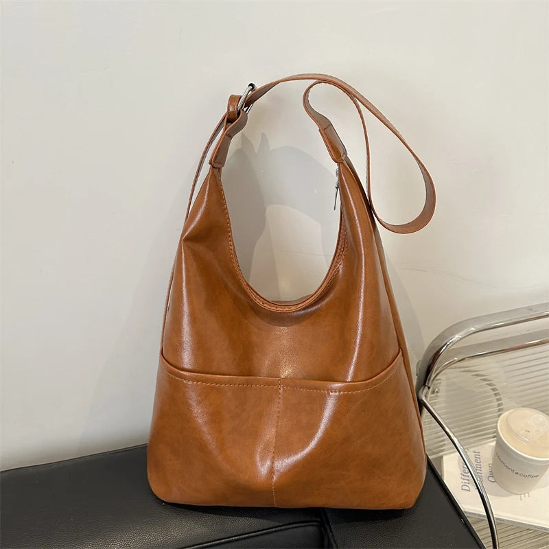 Retro Women Shoulder Bag Solid Quilted Tote Bag Waxed PU Leather Large Capacity Crossbody Bag for Daily Commute Shopping