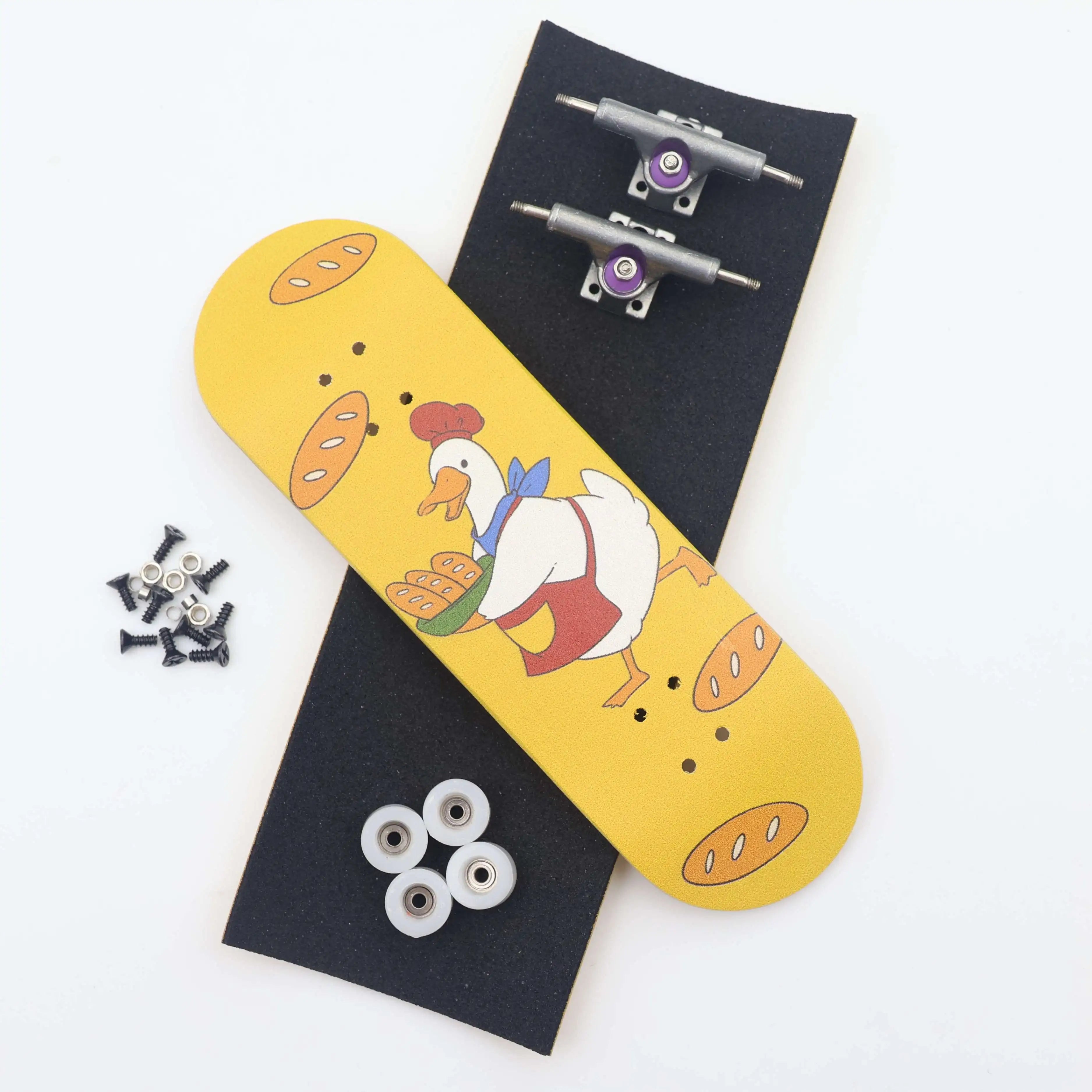 29mm Wooden Fingerboard Set with Pro Deck Metal Truck Bearing Wheels