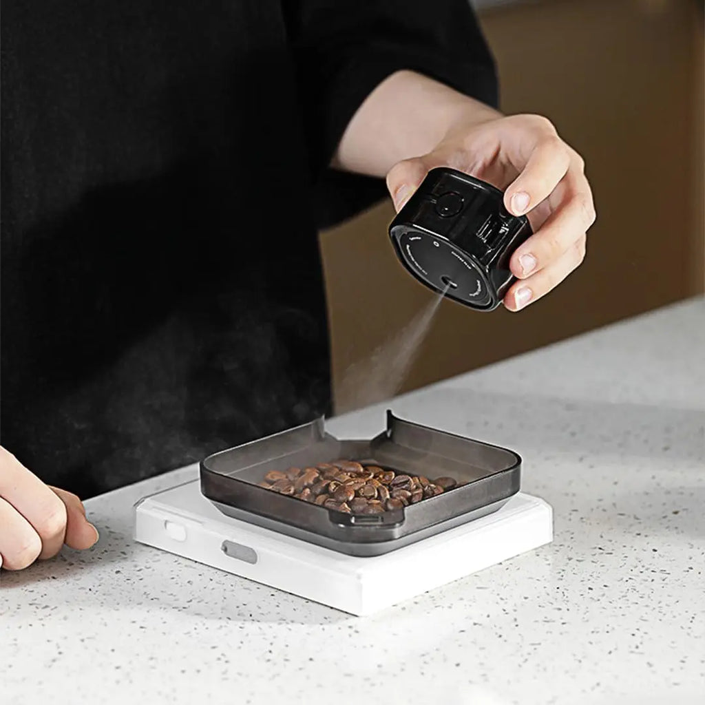 Coffee Bean Atomizer with Magnetic Base Anti-Static Automatic Spray Bottle Portable Rechargeable Practical Coffee Accessories
