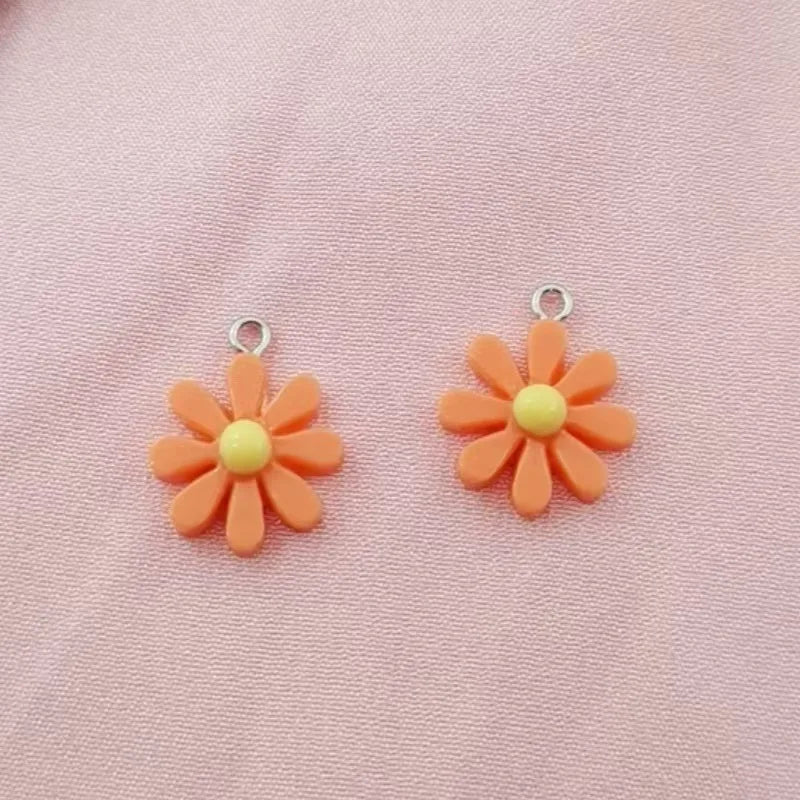 20pcs 17 * 20mm DIY resin acrylic accessories daisy sunflower pendant luggage item bracelet pendant
