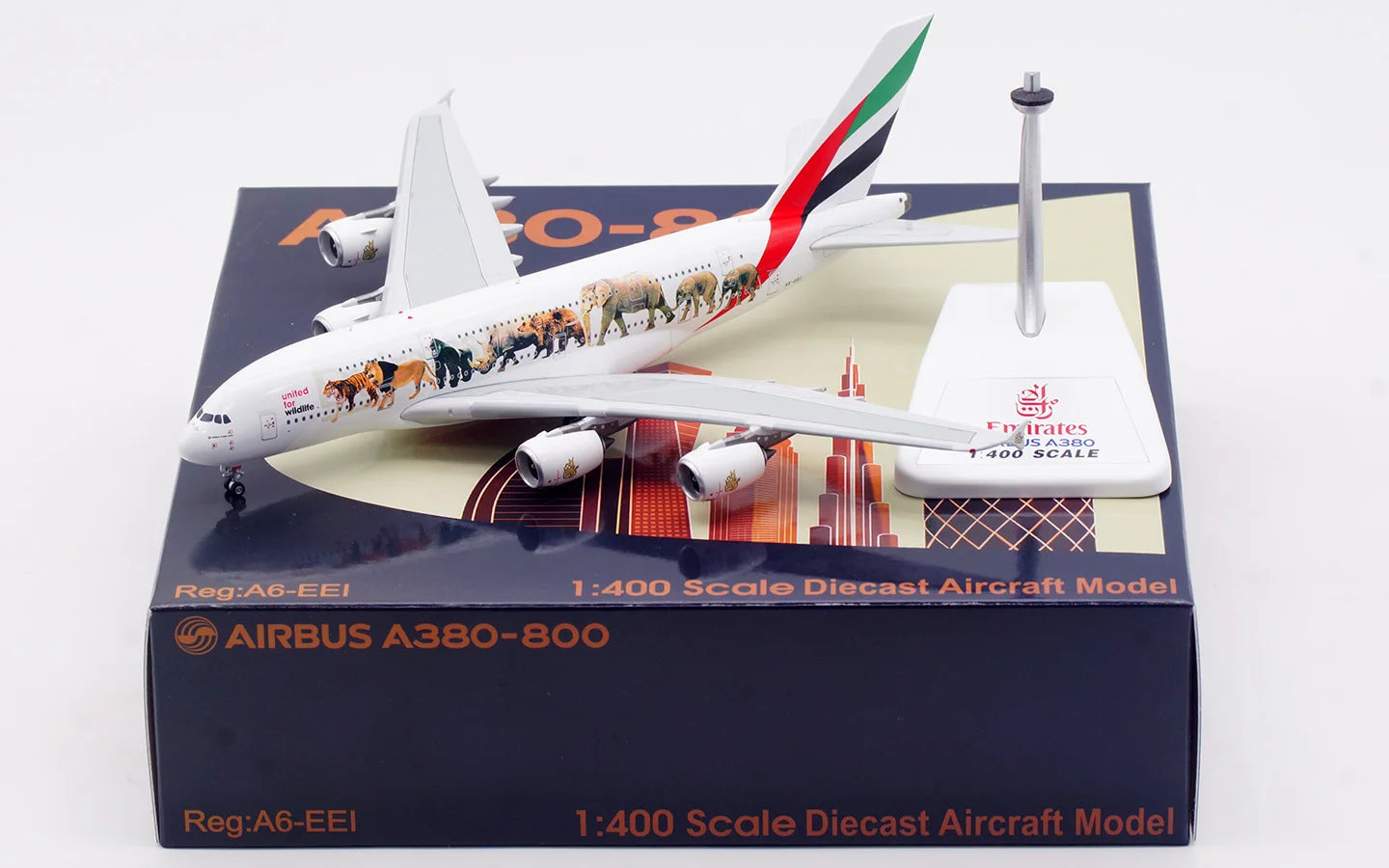 XB0011 Alloy Collectible Plane Gift Aviation 1:400 Emirates Airways Airbus A380 Diecast Aircraft Jet Model A6-EEI Tractor+Stand