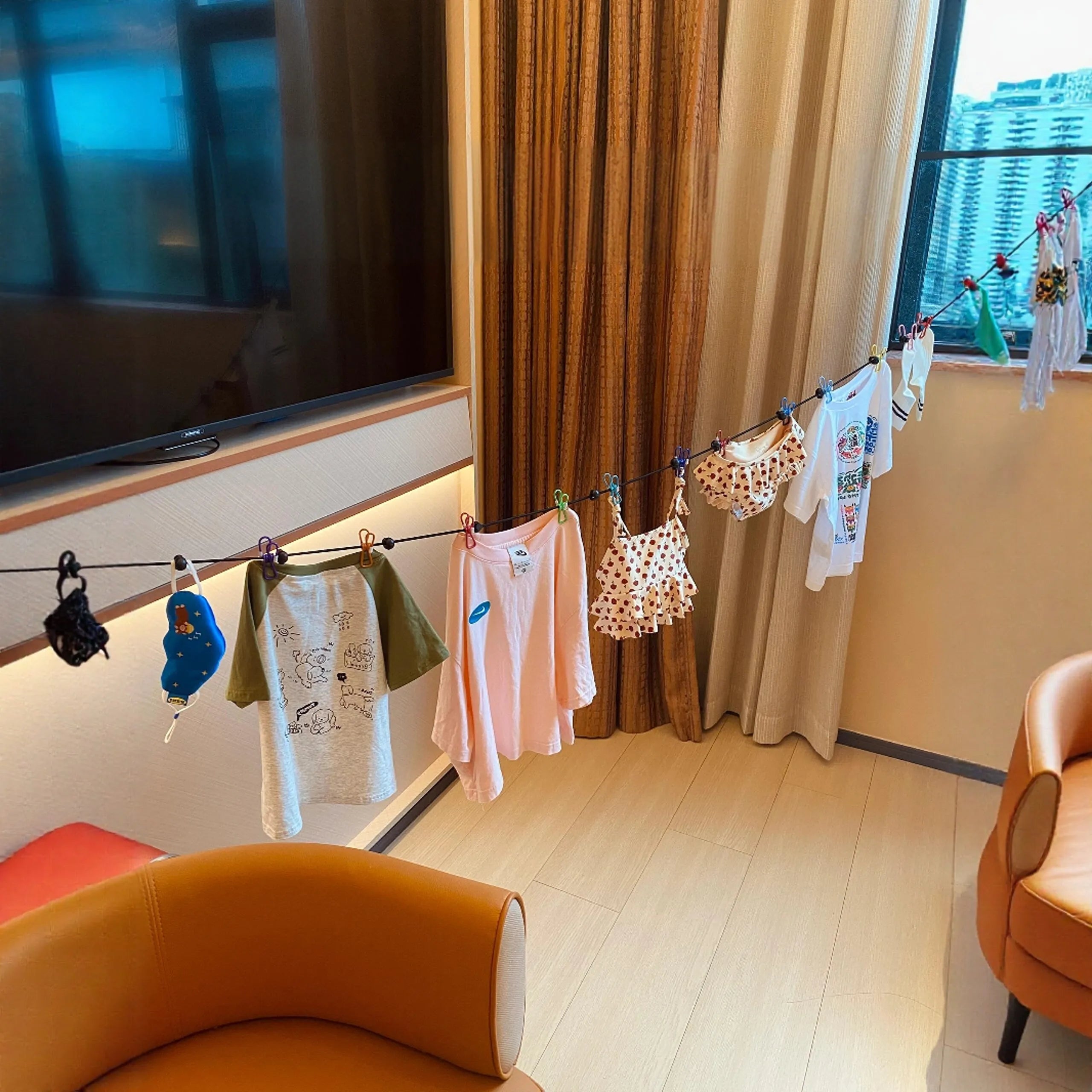 Portable Travel Clothesline Adjustable Camping Laundry Line Indoor Outdoor Hotel Drying Hanging Rope That Tightens with a Pull