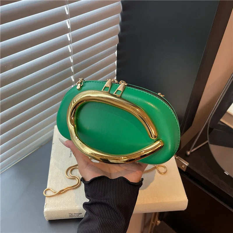 Retro Gold Metal Handle Women Clutch Bag PU Leather Chain Shoulder Crossbody Bag Mini Evening Purse for Party Wedding Daily Use