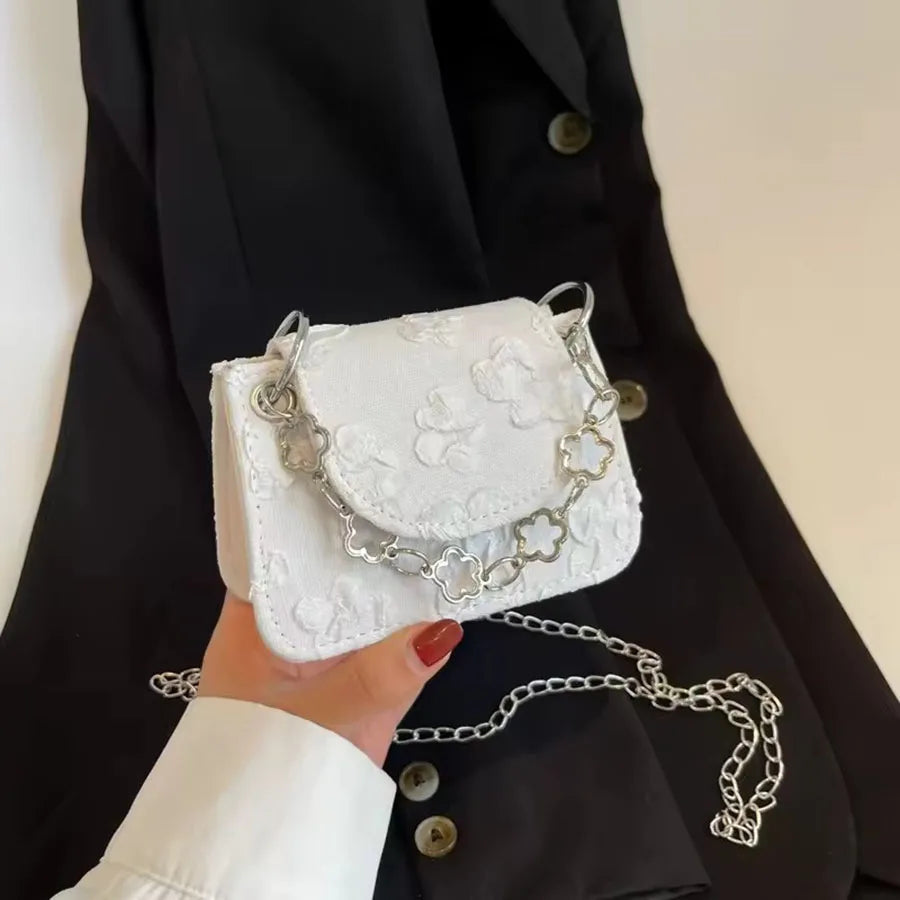 A Trendy And Retro Mini Handbag For Women in Featuring A Simple Chain Mini Mouth Red Envelope Crossbody Bag
