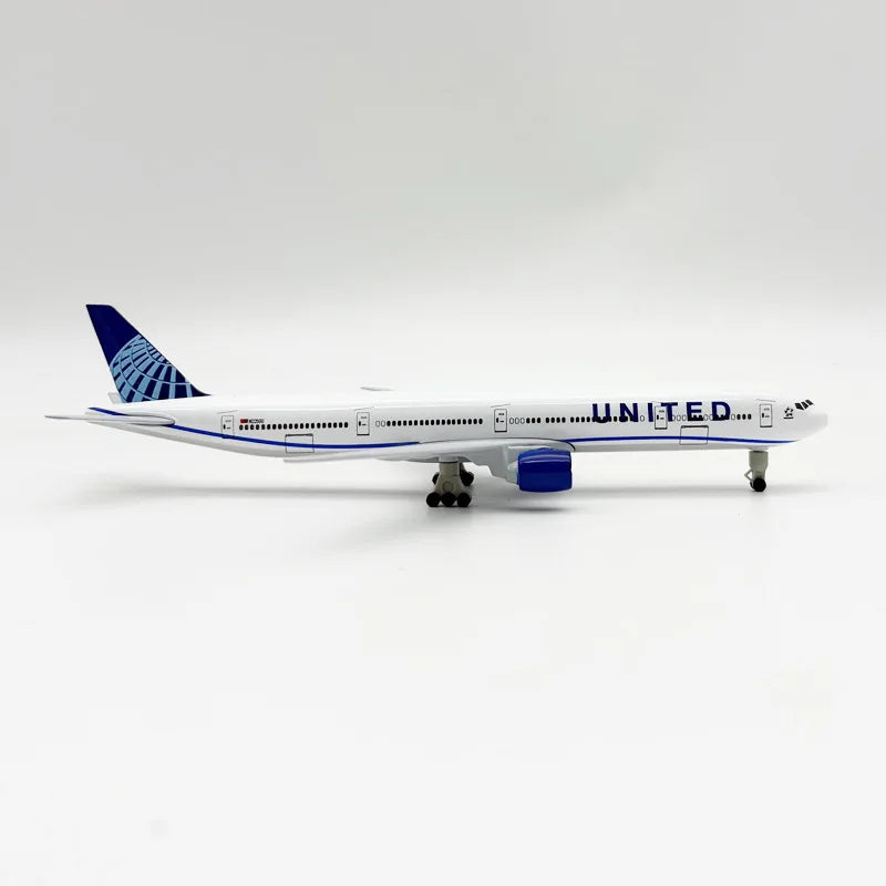 scale aircraft 20CM Toy planes B777 United Airlines Alloy Metal Airplane Model Plane w Landing Gears for kids Replica Collected