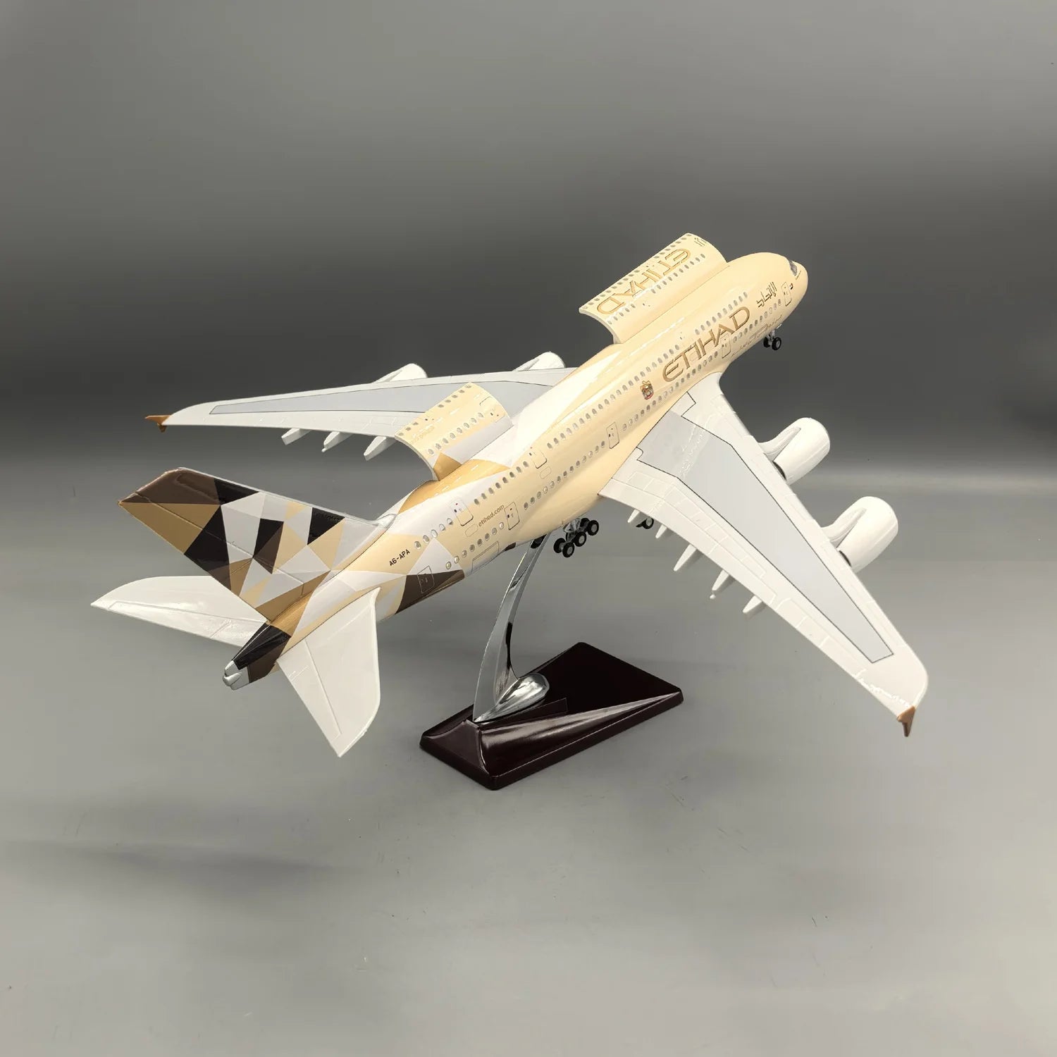 New 47CM Scale Etihad A380 Diecast Resin Openable Cabin Door Aircraft Model Kit Airplane Diecast Aviation Enthusiasts Gifts