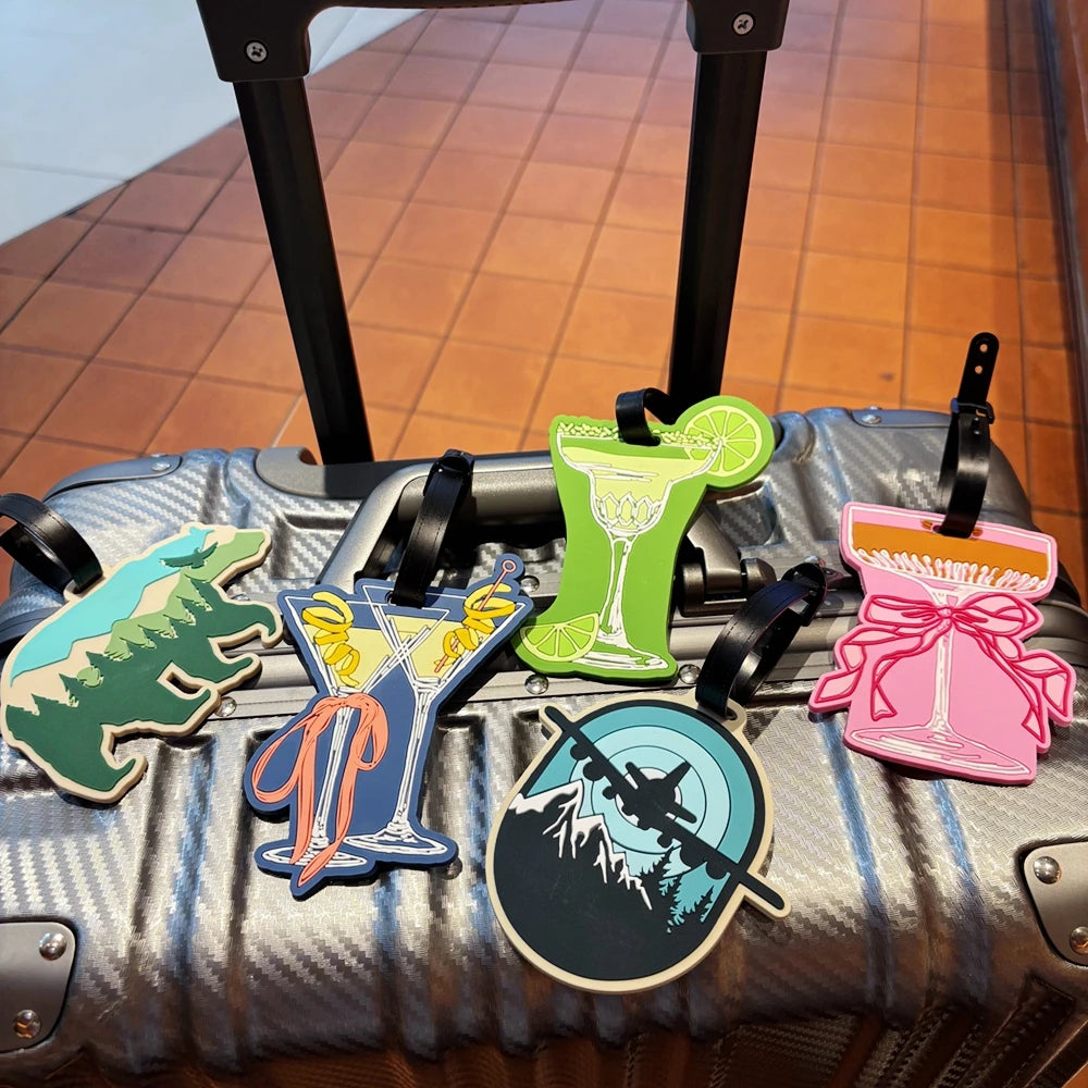 1Pc Animal High-Footed Cup Luggage Tag Can Write Name, Bag, Pendant, Graduation Season Travel Pendant, Gift, Airport Luggage Idea