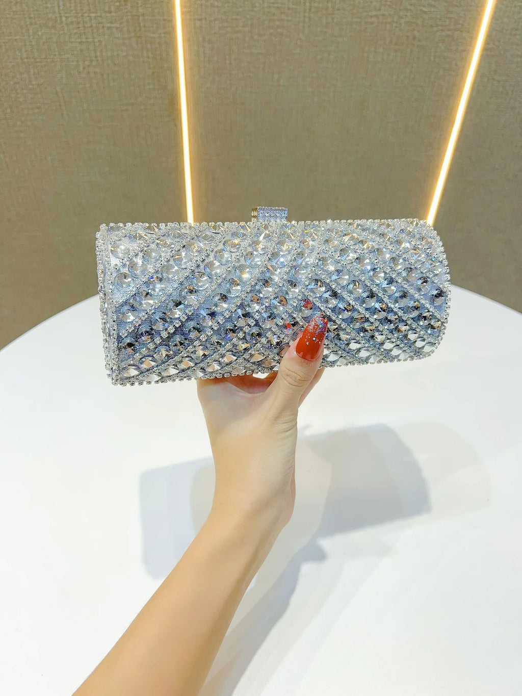 Cylindrical Shape Women Clutch Evening Bag Crystal Bridal Wedding Purse Rhinestones Handbags Chains Crossbody Bags for Women Sac