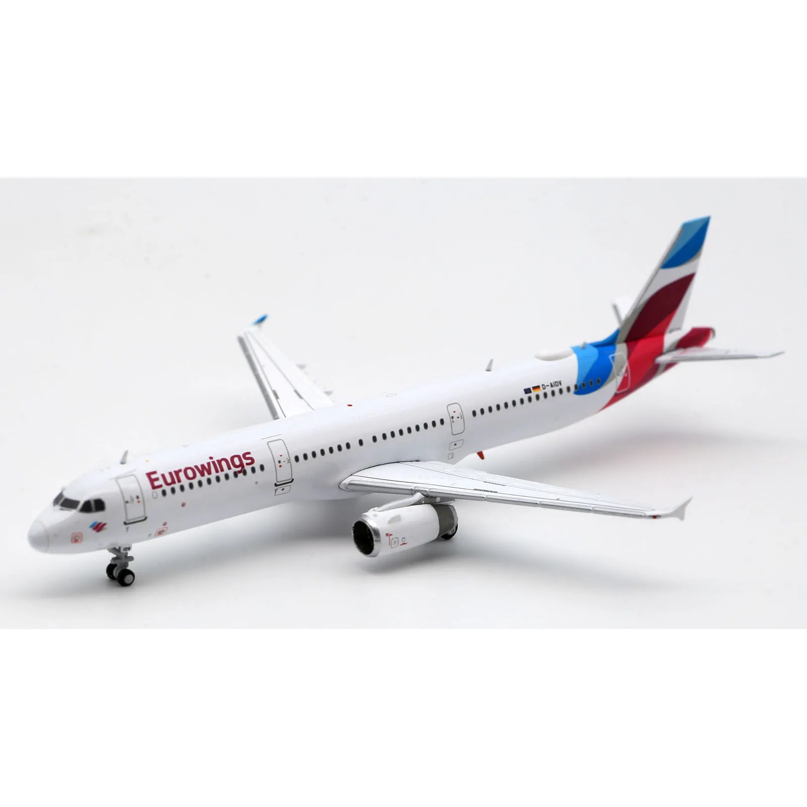 XX40141 Alloy Collectible Plane Gift JC Wings 1:400 Eurowings Airlines Airbus A321 Diecast Aircraft Jet Model D-AIDV With Stand
