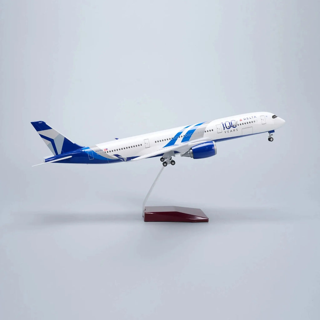 47CM Miniature Airplane 100 Years Series Lufthansa Plane Model B787 B747 A380 A350 DELTA Collectible Scale Aircraft Resin Gift