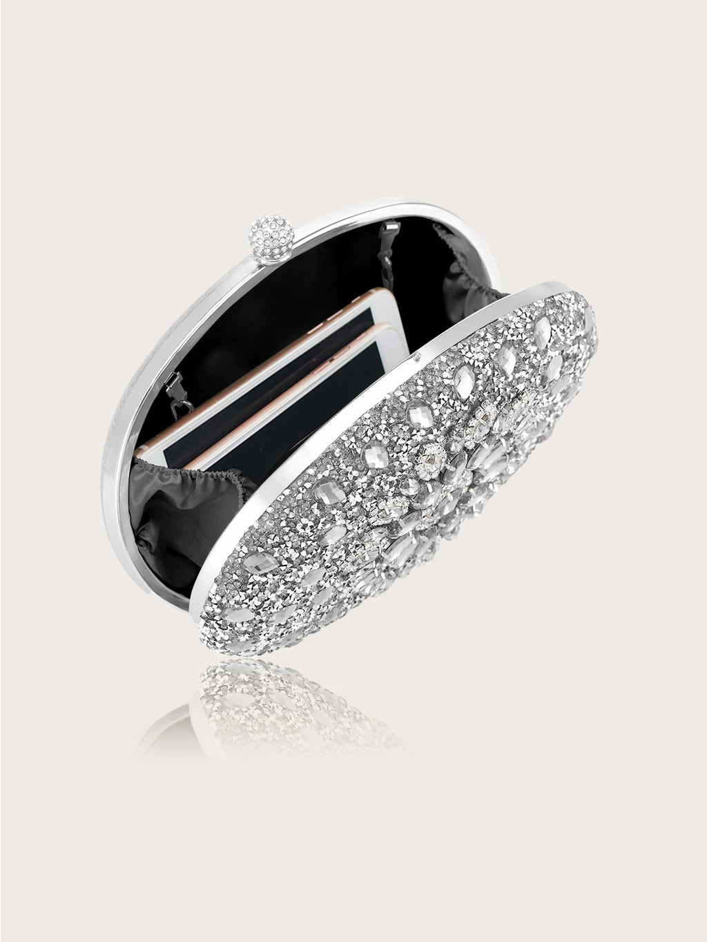 Gorgeous and Elegant, Sparkling Hot-Selling Rhinestone Box Party Clutch, Luxurious and Romantic White Bridal Wedding Bag, Fashionable and Trendy Women's Business Bag and Evening Bag, Paired with a Set of Four Exquisite and Ch