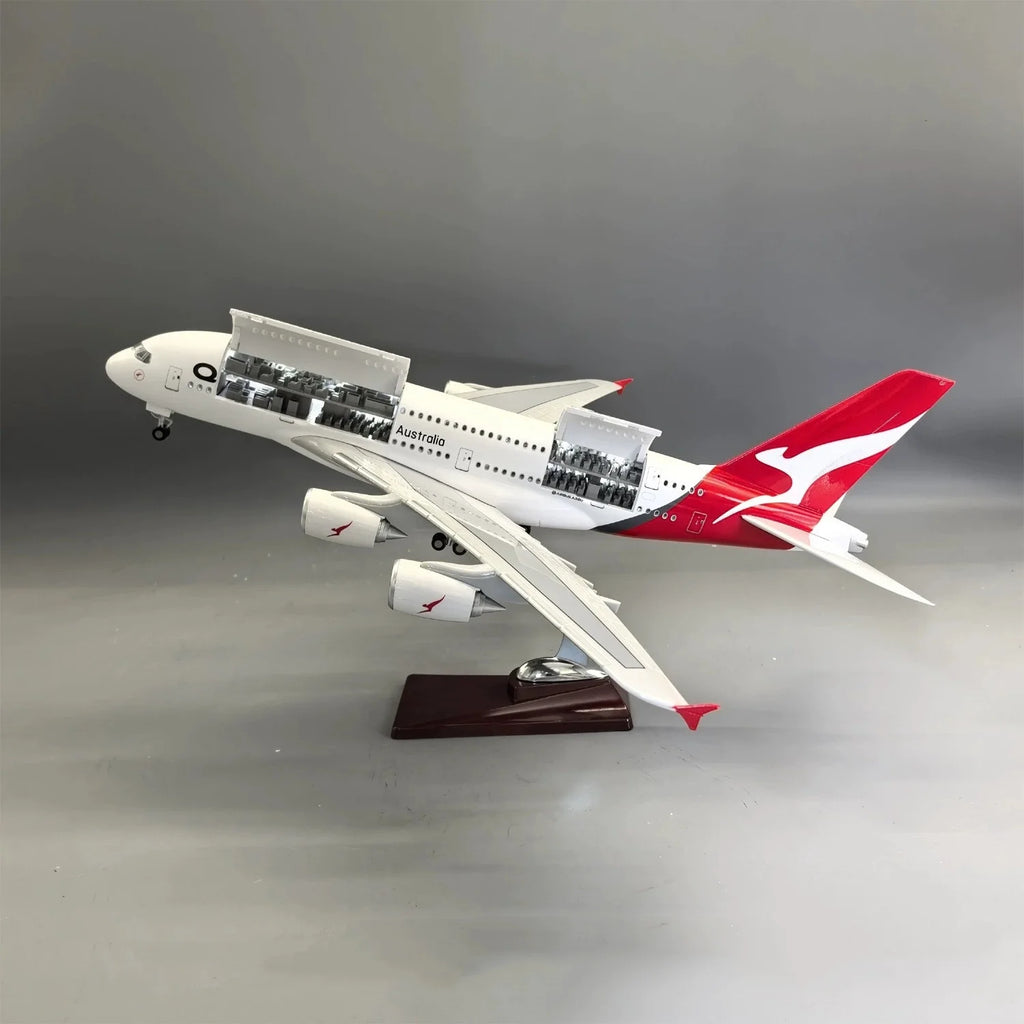 47CM Scale Qantas A380 Aircraft Model Openable Door Resin Diecast Collectible Aircraft With Landing Gear Wheels Light Gift By