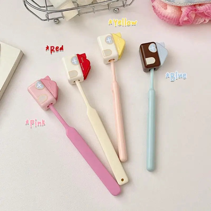 Cute House Shaped Waterproof Toothbrush Head Dust Cover Portable Travel Bathroom Toothbrush Protective Organizer