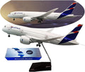 1/135 Chile LATAM Aviation 787 Simulation Civil Aircraft Model B787-8 with Wheels Assembled ABS+Resin Material Gift Ornament