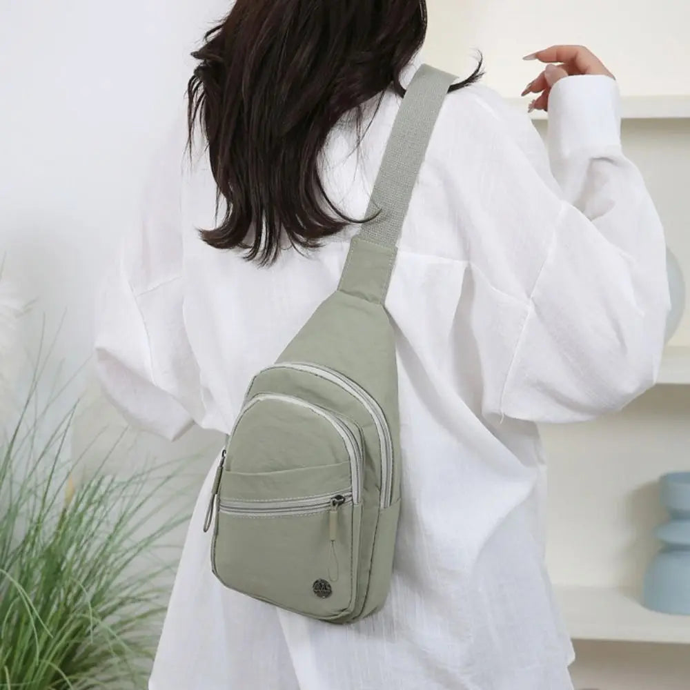 Durable Large Capacity Crossbody Bag Spacious Waterproof Shoulder Bag Lightweight Solid Color Messenger Bag Korean Style