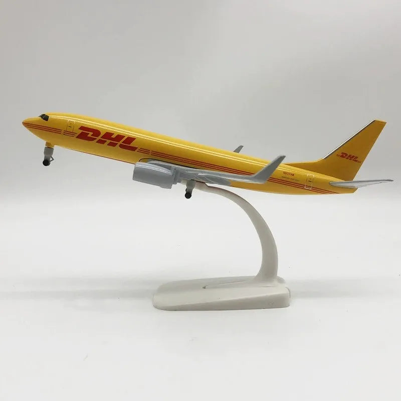 20cm DHL B737 Airways 1/400 Model Planes Alloy Aviation Figures Collection Miniature Items With Wheels Gift